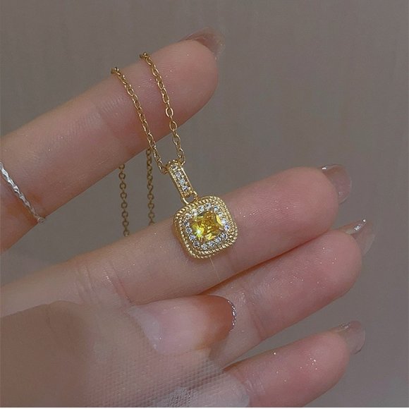 Yellow Sugar Cube Crystal Zircon Necklace - Picture 8 of 16